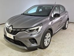 Grigio Usata 2021 Renault Captur Business SUV | 15.900 € (Buon prezzo)