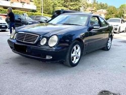 Blu/azzurro Usata 2001 Mercedes CLK230 Elegance Coupé | 3600 € (Super prezzo)