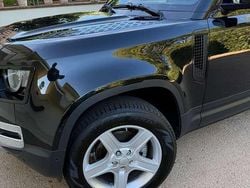 Usata 2021 Land Rover Defender SE SUV | 50.000 € (Cara)