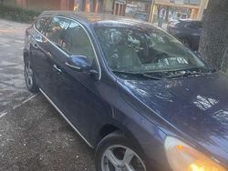 Usata 2011 Volvo V60 Momentum Station wagon | 5000 € (Ottimo prezzo)