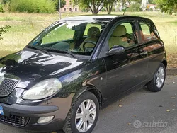 Usata 2004 Lancia Ypsilon Due volumi | 2200 € (Buon prezzo)