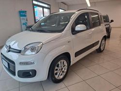 Bianco Usata 2018 Fiat Panda Lounge Tre volumi | 8350 € (Buon prezzo)