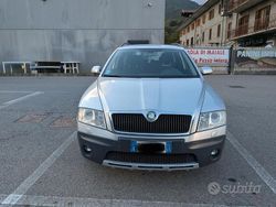Usata 2008 Skoda Octavia Scout Scout 4x4 Station wagon | 2500 €