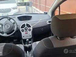 Usata 2007 Renault Modus Monovolume | 3600 €