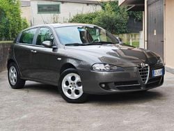 Grigio Usata 2009 Alfa Romeo 147 Due volumi | 4500 € (Cara)