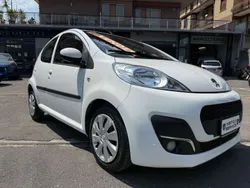 Other Usata 2012 Peugeot 107 Active Due volumi | 6200 € (Ottimo prezzo)