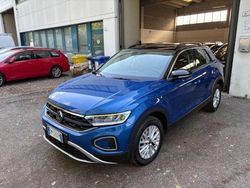 Blu/azzurro Usata 2023 VW T-Roc Style SUV | 19.000 € (Ottimo prezzo)