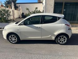 Bianco Usata 2014 Lancia Ypsilon Due volumi | 9000 €
