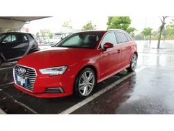 Rosso(met.) Usata 2020 Audi e-tron SUV | 21.500 €