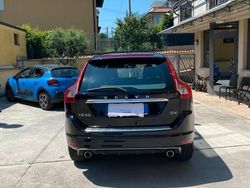 Usata 2017 Volvo XC60 R-Design Momentum SUV | 21.900 € (Ottimo prezzo)