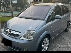 Grigio Usata 2007 Opel Meriva Cosmo Monovolume | 3700 € (Cara)