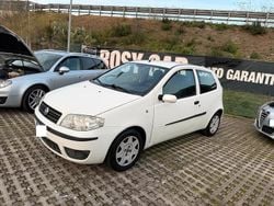 Bianco Usata 2006 Fiat Punto Dynamic Tre volumi | 1300 € (Ottimo prezzo)