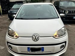 Bianco Usata 2012 VW up! Due volumi | 5500 € (Buon prezzo)