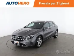 Grigio Usata 2019 Mercedes GLA180 SUV | 21.499 € (Buon prezzo)