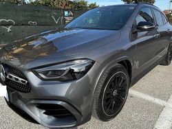 Grigio Usata 2023 Mercedes GLA200 AMG SUV | 40.000 €