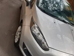 Usata 2015 Ford Fiesta Due volumi | 5000 € (Ottimo prezzo)