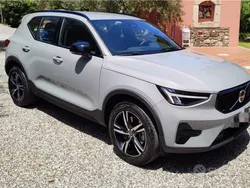 Usata 2024 Volvo XC40 Plus SUV | 39.999 € (Molto cara)
