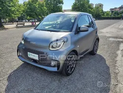 Grigio Usata 2020 Smart ForTwo Electric Drive Cabrio | 15.900 € (Buon prezzo)