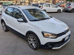 Usata 2015 VW Polo Cross Due volumi | 6000 € (Super prezzo)