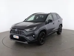 Grigio Usata 2019 Toyota RAV4 Hybrid Style SUV | 25.099 € (Buon prezzo)