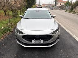 Argento Usata 2022 Ford Focus Business Edition Tre volumi | 14.499 € (Super prezzo)