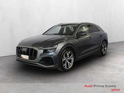 Grigio daytona perlato Usata 2019 Audi Q8 Ambiente SUV | 51.900 € (Buon prezzo)
