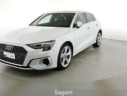Bianco ghiaccio Usata 2021 Audi A3 Advanced Tre volumi | 25.800 € (Buon prezzo)