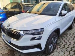 Bianco Usata 2023 Skoda Karoq Style SUV | 25.499 € (Buon prezzo)
