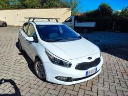Bianco Usata 2013 Kia Ceed Due volumi | 4900 €