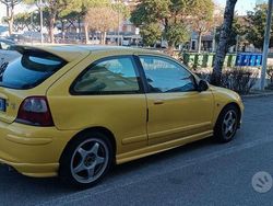 Giallo Usata 2001 MG ZR Due volumi | 1000 €
