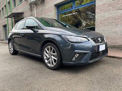 Grigio Usata 2024 Seat Ibiza FR Tre volumi | 15.400 € (Buon prezzo)