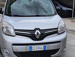 Grigio Usata 2018 Renault Kangoo Monovolume | 9000 € (Buon prezzo)