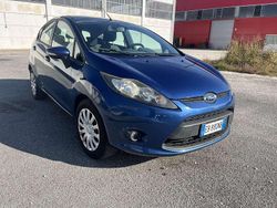 Other Usata 2010 Ford Fiesta Tre volumi | 4700 € (Buon prezzo)
