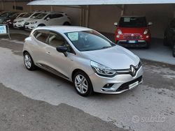 Grigio Usata 2018 Renault Clio IV Tre volumi | 8900 € (Buon prezzo)