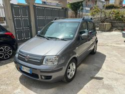 Grigio Usata 2012 Fiat Panda Due volumi | 3500 € (Buon prezzo)