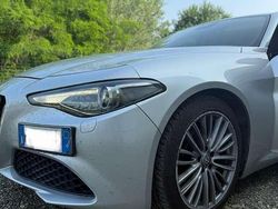 Argento Usata 2016 Alfa Romeo Giulia Business Tre volumi | 12.100 € (Buon prezzo)