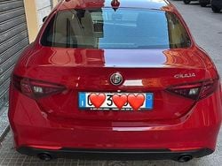 Rosso Usata 2022 Alfa Romeo Giulia Business Tre volumi | 26.000 € (Molto cara)