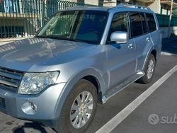 Grigio Usata 2007 Mitsubishi Pajero SUV | 7500 €