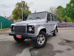 Grigio Usata 2014 Land Rover Defender SE SUV | 55.000 € (Molto cara)