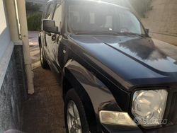 Nero Usata 2009 Jeep Cherokee SUV | 3800 €