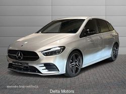 Argento Usata 2024 Mercedes 180 AMG Line Premium Tre volumi | 32.450 € (Buon prezzo)