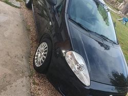 Nero Usata 2013 Fiat Punto Evo Due volumi | 3200 € (Buon prezzo)