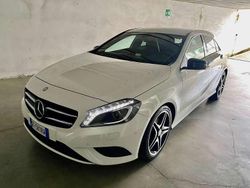 Bianco Usata 2015 Mercedes A180 Tre volumi | 11.500 € (Buon prezzo)