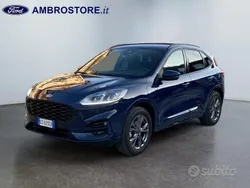 Blu blazer Usata 2021 Ford Kuga ST-Line SUV | 22.900 € (Buon prezzo)
