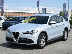 Bianco Usata 2020 Alfa Romeo Stelvio Business SUV | 21.900 € (Ottimo prezzo)