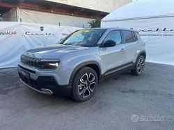 Grigio Nuova 2025 Jeep Avenger Summit SUV | 23.900 € (Buon prezzo)
