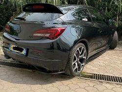 Usata 2014 Opel Astra GTC OPC Tre volumi | 16.000 €