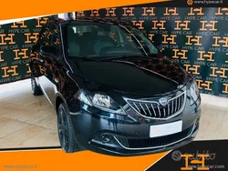 Nero Usata 2022 Lancia Ypsilon Gold Due volumi | 10.900 € (Buon prezzo)