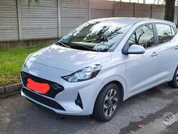 Grigio Usata 2024 Hyundai i10 Due volumi | 14.500 €