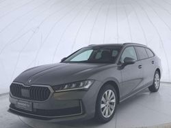 Grigio Usata 2024 Skoda Superb Selection Station wagon | 31.900 € (Cara)